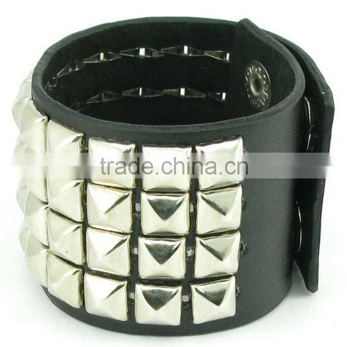 Punk Black Wide Leather Bracelet Wristband Fiver-Pointed Star Rivet Chain Bangle