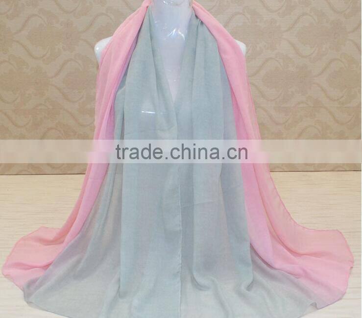 Wholesale Oversized Two-tone Viscose Muslim Arab Head Scarf