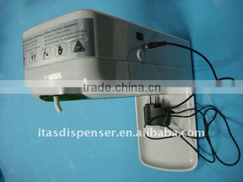 Automatic disinfection dispenser