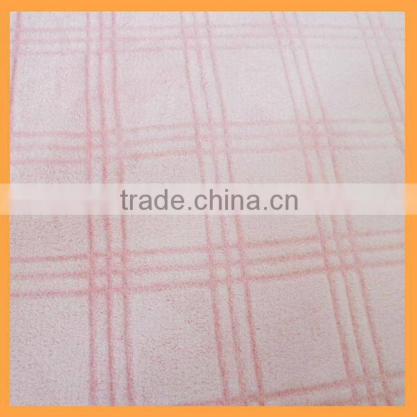 150D/288F 2013 plaid Warm roll Printed coral Fleece Blankets/Throws/pink fancy design cutting 100% polyester for home
