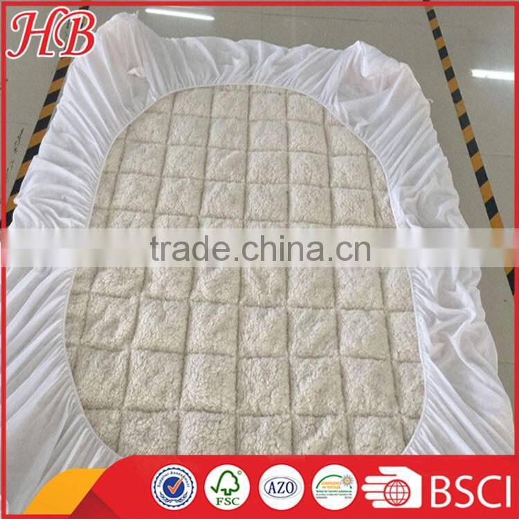 2016 Fashion Design ,100% polyester Full Size High Quality service, Low MOQ Different Style plain stitching quilt