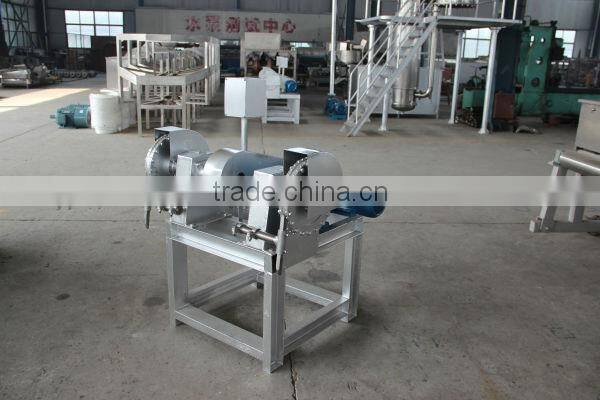 Coconut Shelling Removing Machine