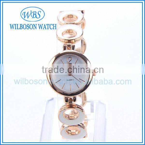 Bracelet wrist alloy watch for women