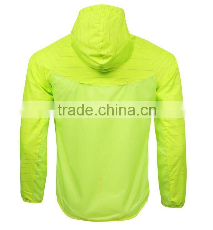 Men's wear reflective movement jacket