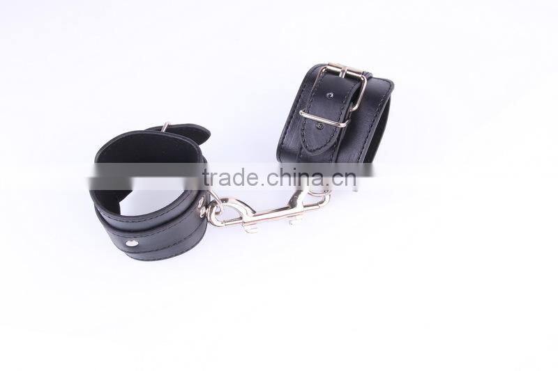 NEW Strong PU handcuff. Wrist Bondage Restraints, wrist and ankle restraint,sexy restraint set