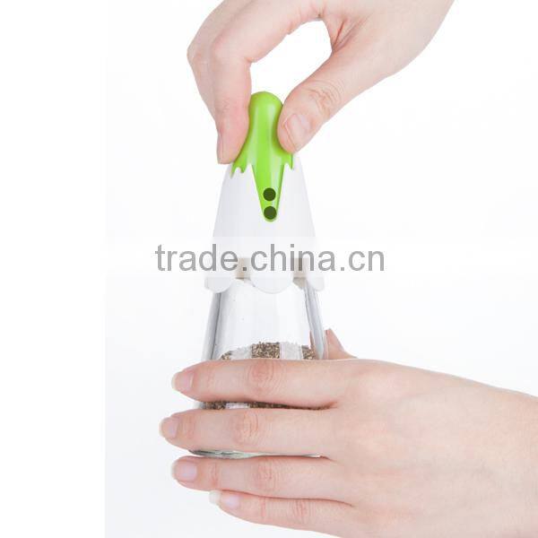 SINOGLASS 2 jars 95ml snow mountain shape top glass salt and pepper spice jar rack set