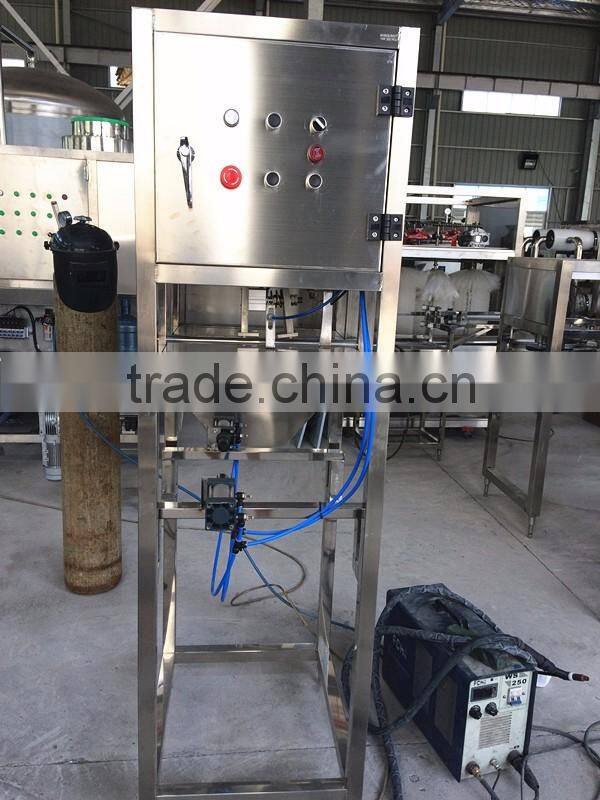 Factory direct sale Automatic 5 gallon pure water filling machine price