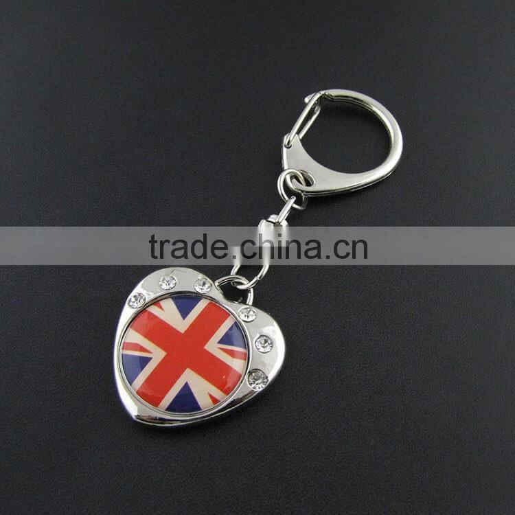 New Design Romantic Heart Keychain 2 Pieces Broken Heart Shaped Keychain For Couples Best Gift