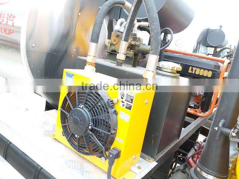 Dongfeng 4x2 bitumen sprayer truck heated bitumen truck truck mounted bitumen sprayer