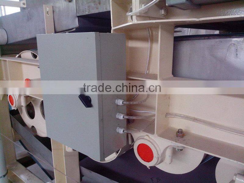 Big capacity continuous working press belt machine