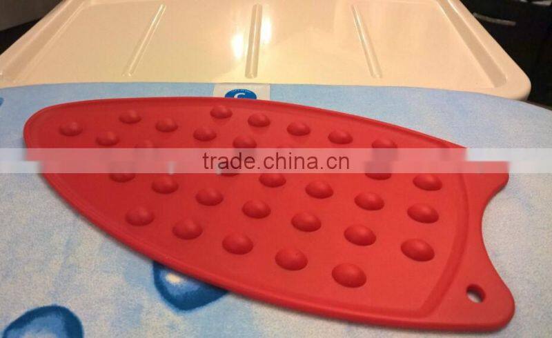Silicone heat-resistant ironing board, rest protector cover