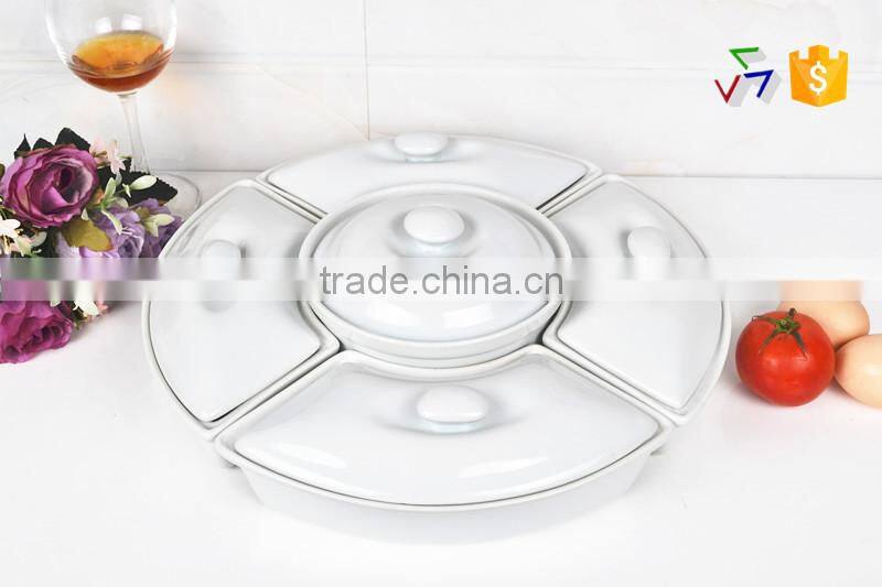 13.5" size porcelain comal with lid