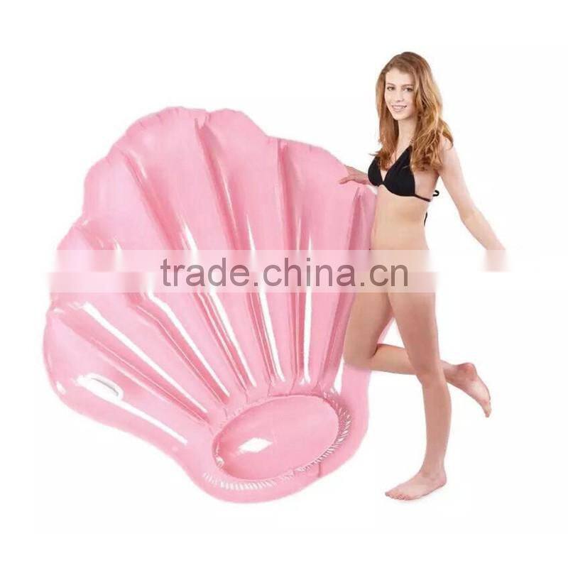 2017 hot selling giant leasure inflatable shell pool float ourdoor swiming ring and raft water party lounge toys for women