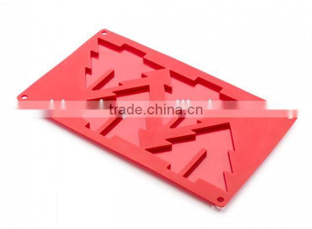 Holiday Bakeware 3D Small Xmas Trees Chocolate Cookies Candy Pan Party Gift Silicone Mold