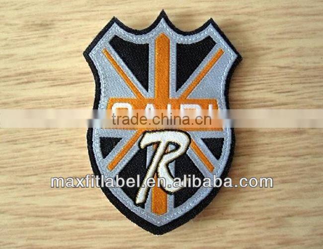 2016 new custom high quality embroidery patch for hats