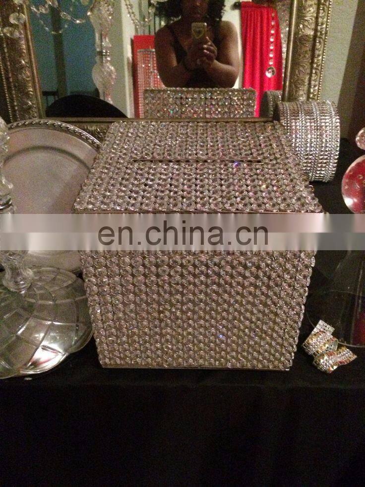 round mini crystal wedding box