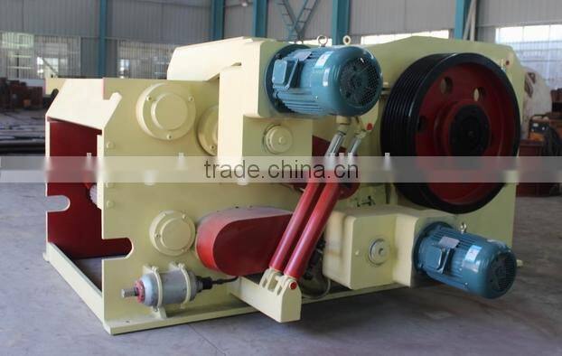 Best Price Machinery mobile large hydraulic pto wood chipper with CE&ISO