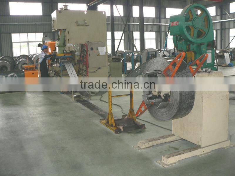 Heavy Duty Cold-rolled Steel Mezzanine Floor 200-800kg per Square Meter