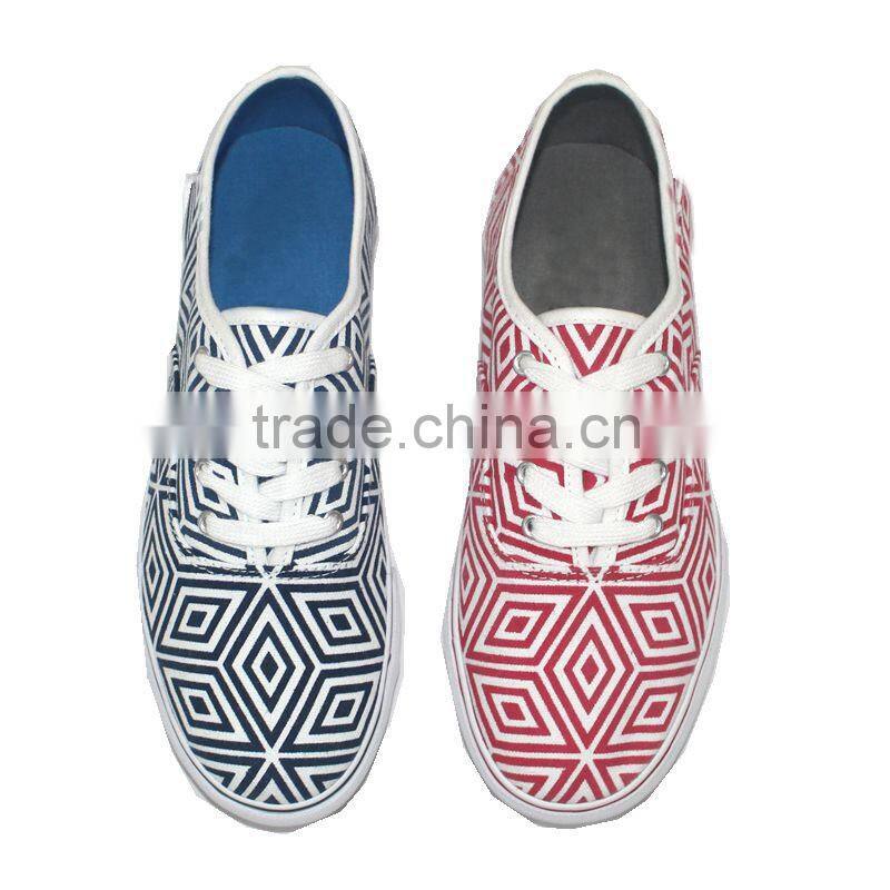 2016 Comfortable Footwear Vulcanized Canvas Shoes for Women