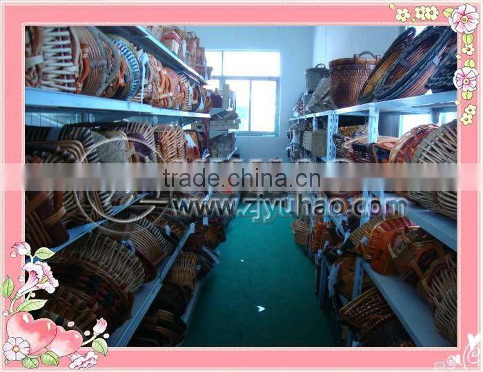 2012 Newest Willow Pink Picnic Basket For Two Persons