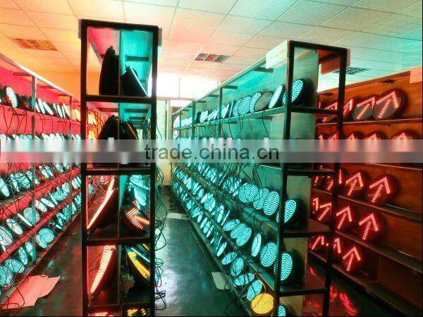 red green yellow arrow led traffic lighting,led light traffic cone