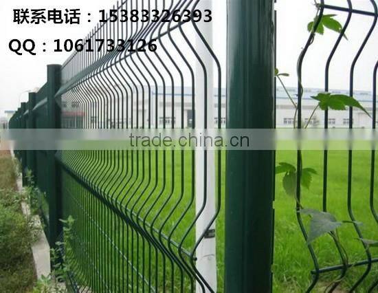Welded Machine For Wire Mesh Fence