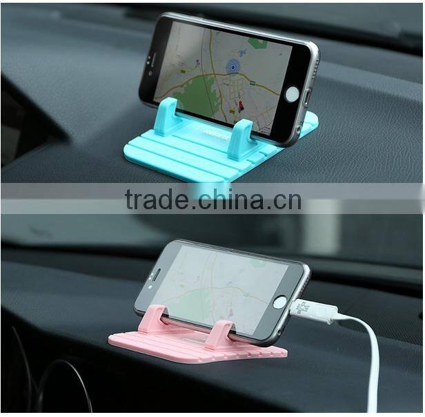 2016 new novelty products silicone phone stand
