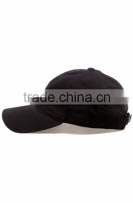 New Design GuangZhou DaiJun Oem 100% Cotton 6 Panels Black Colour Curved brim Custom Metal Buckle Custom Running Cap