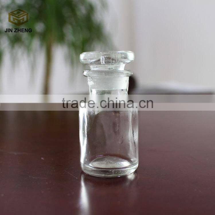 China suppliar 30ml clear glass reagent bottle