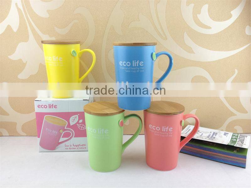 Eco ceramic color mug with wood lid