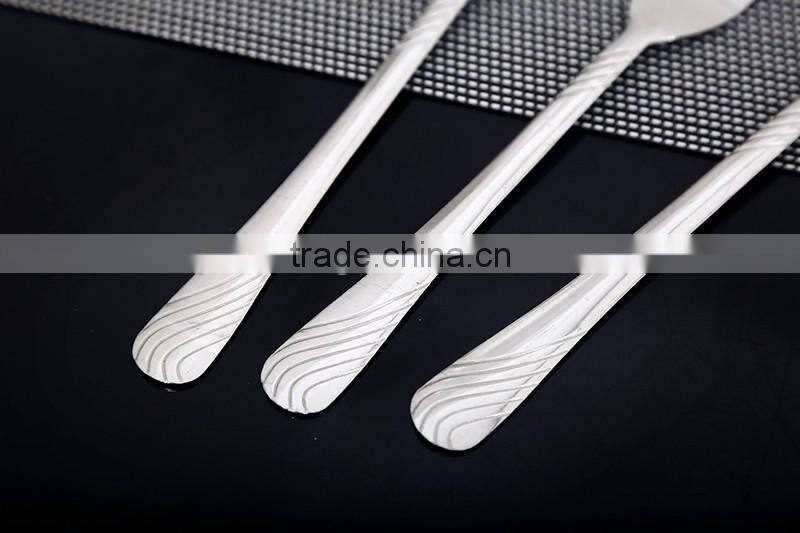2016 fashion Curve of the fork Cutlery and lowest price