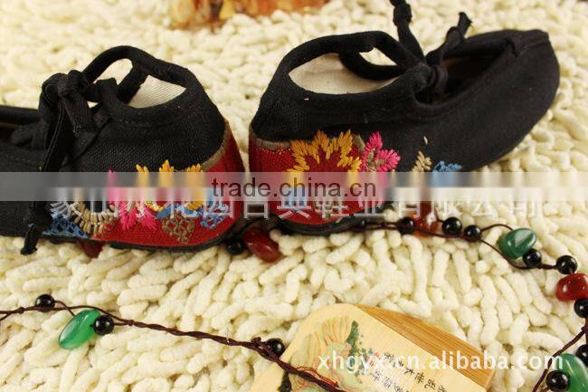 Nice canvas shoe from China