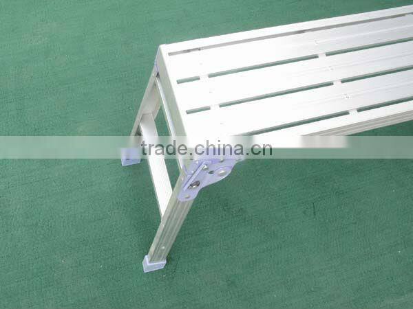 Adjustable Step Ladder