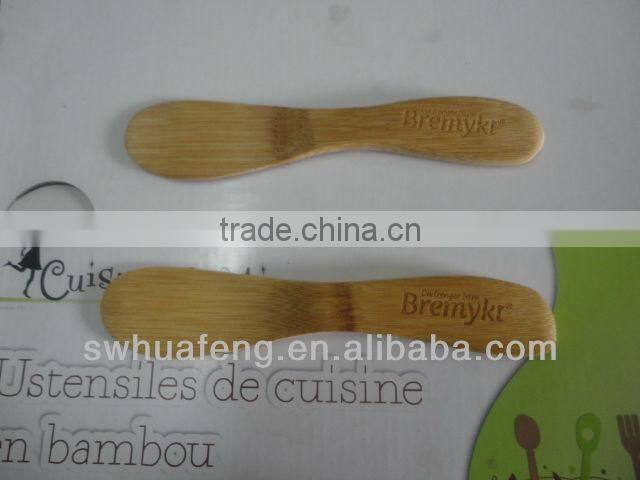 2016 Fashion bamboo butter spread knife with laser logo