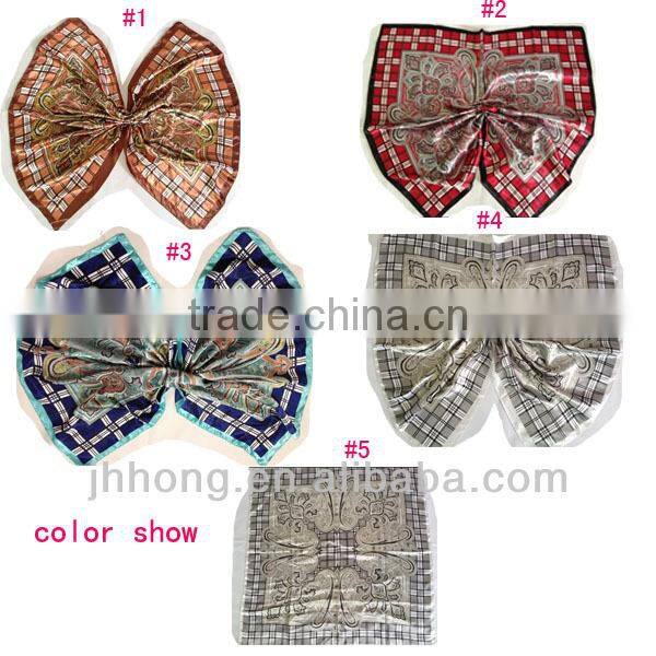 Emulation silk silk square scarf for all people