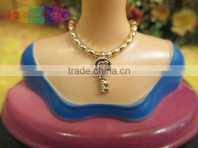 doll accessories necklace