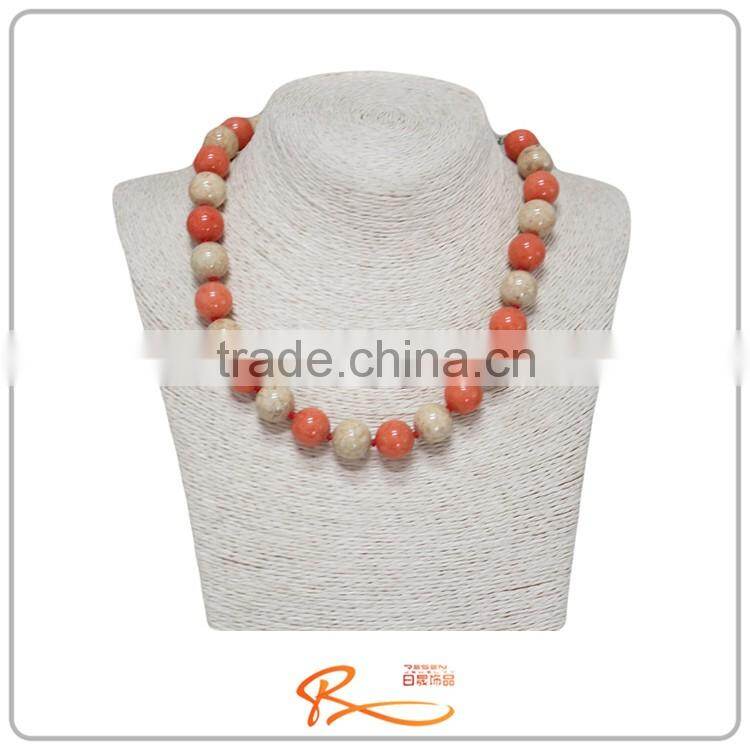 Wholesale women temperamental fashion simple design red bead necklace