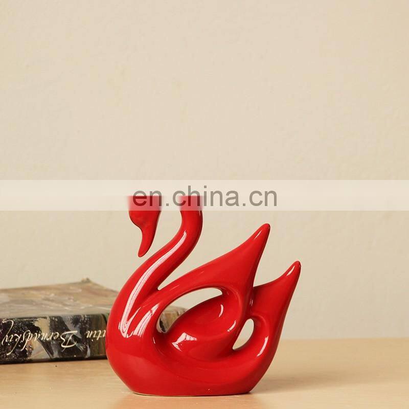 Color Glazed cheap swan wedding decoration for newly couple