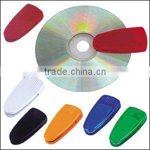 Practical cute CD cleaner