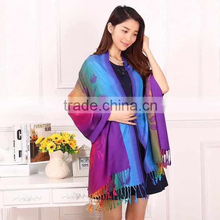 Wholesale New Flower Polyester Jacquard Shawl