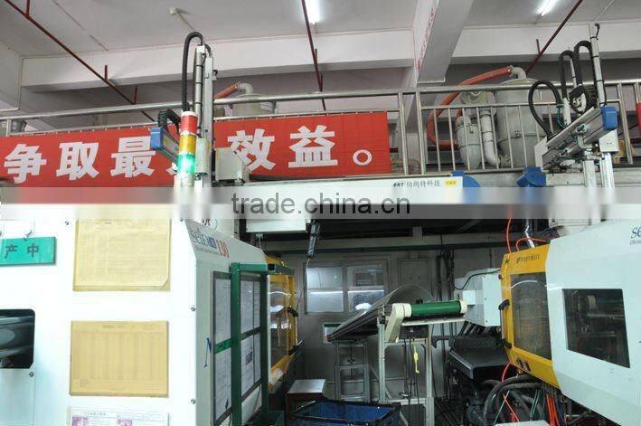 Mini Picking Robot Arm For Injection Moulding Machine Below 100T