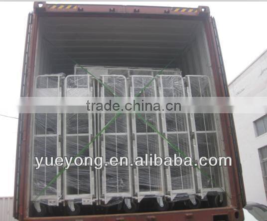 Foldable metal roll container