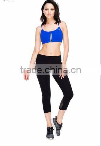 Trendy Design Women Sports Bra Front Zipper Support Yoga Top