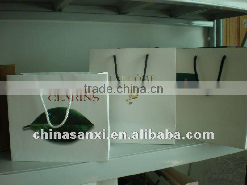 Fashion Apparel Paper Bag /Kraft Paper bag for Clothing / Garment