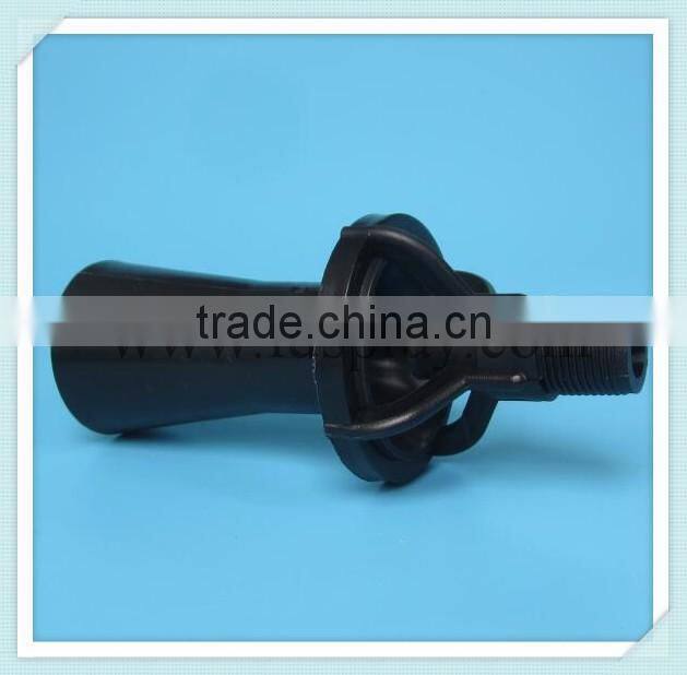 Container mixing liquid water spray nozzle