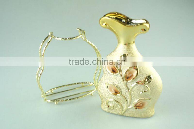 High quanlity electroplated gold ceramic vase for wholesale with iron stand