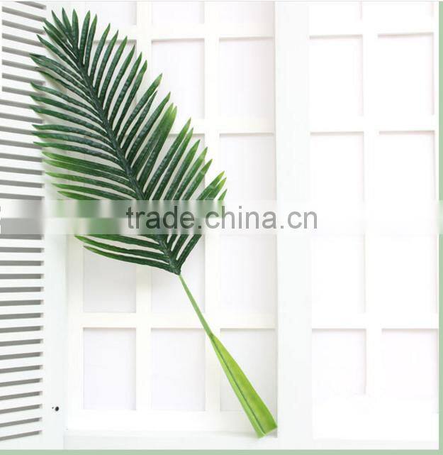 mini green plastic artificial palm leaves