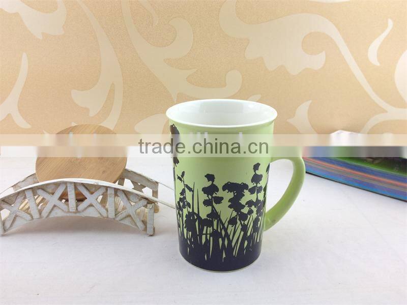 Green color glazed ceramic mug cup with wood lid