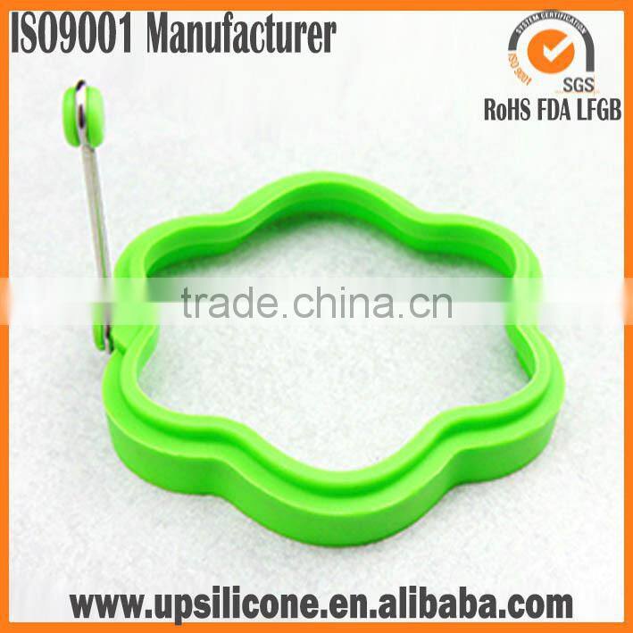 Hot Sale Breakfast Silicone Fried Egg Mold Pancake Egg Ring Heart Flower Shape Funny Kitchen Tool