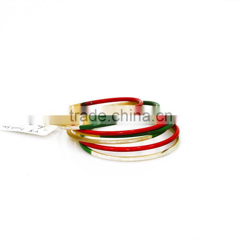 Buffalo Horn bracelet, lacquered fisnishing